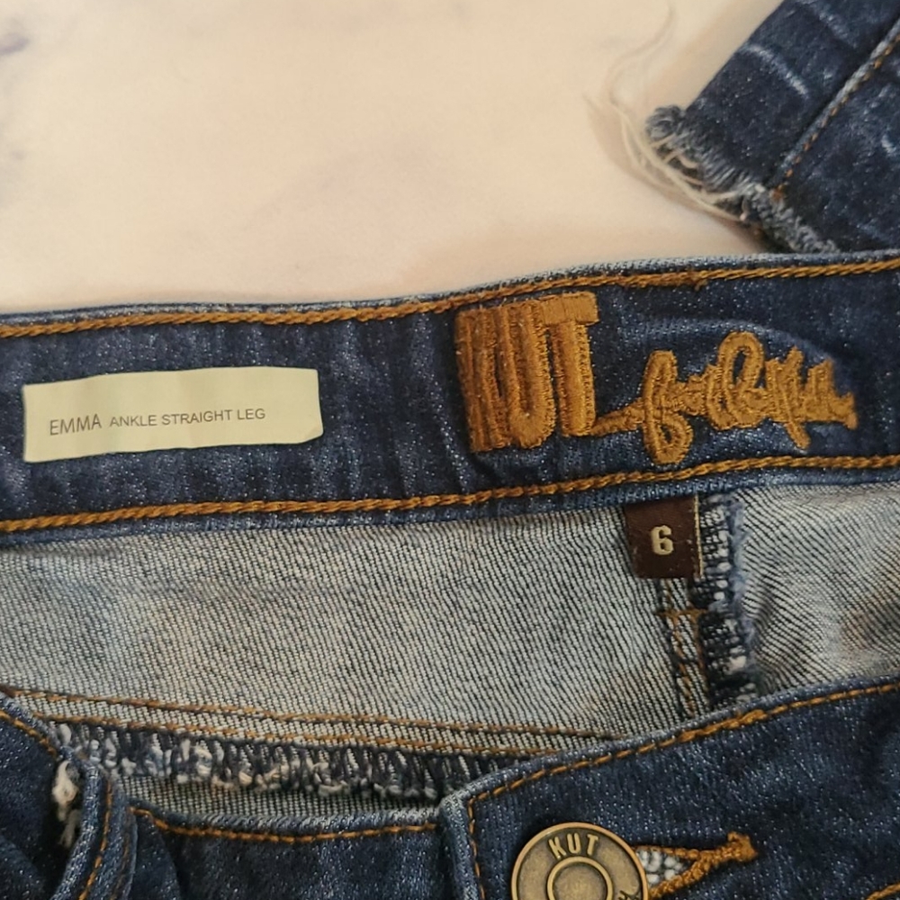 KUT from the Kloth Emma Ankle Straight Leg Jeans - 6 - Picture 8 of 10